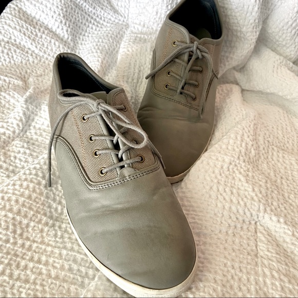 Aldo Other - SZ 10 GREY ALDO LACE UP SHOES W DENIM LINING